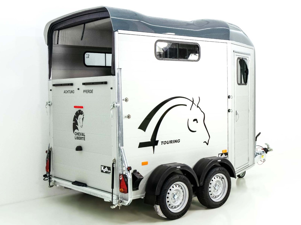 Cheval Liberte Pferdeanhänger Touring Country| Pullman-Fahrwerk| Frontausstieg| grau-Neu