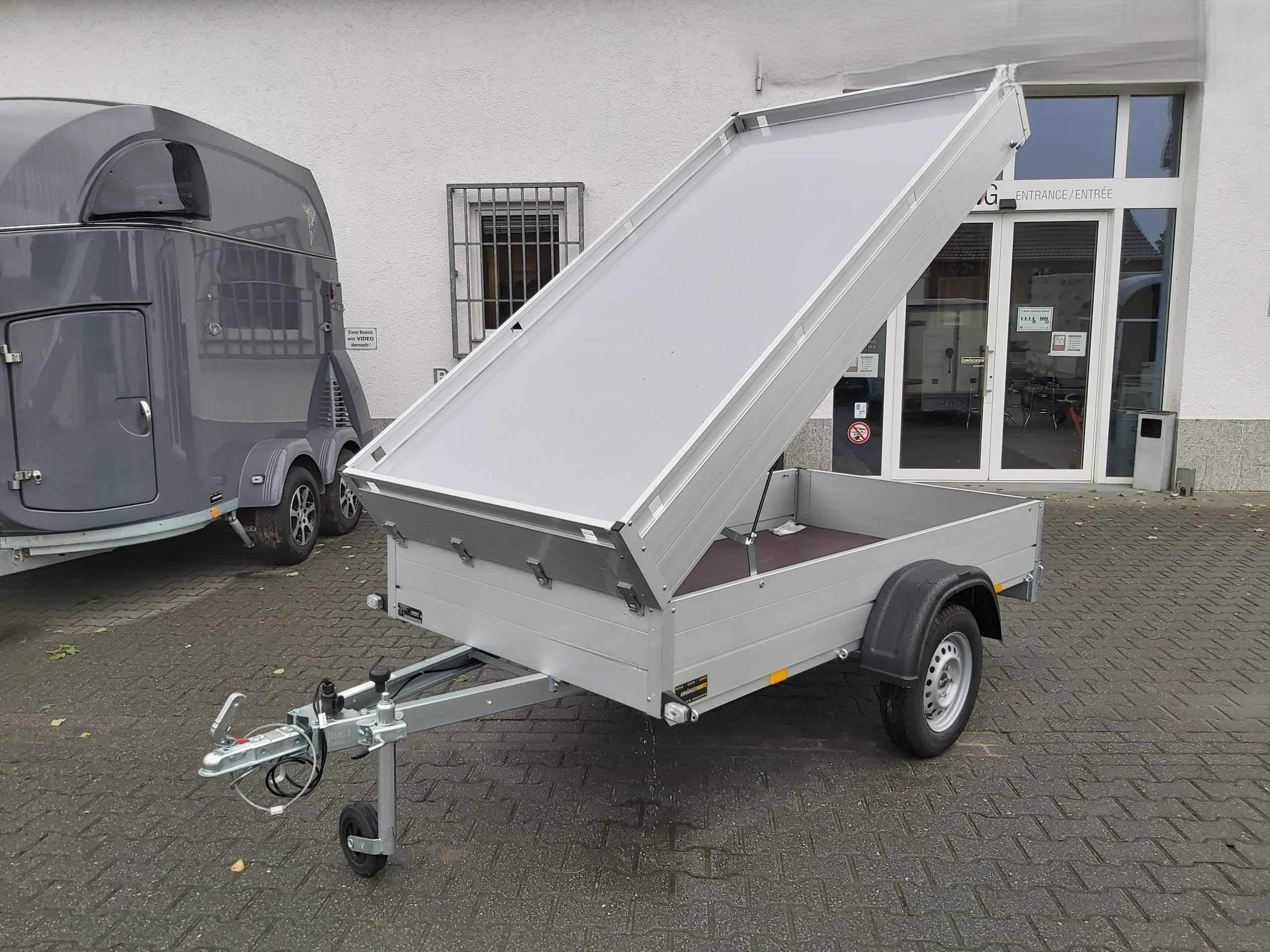 ALUBOXX Deckelanhänger GT 750 HT 251x126x48cm (S) 750kg