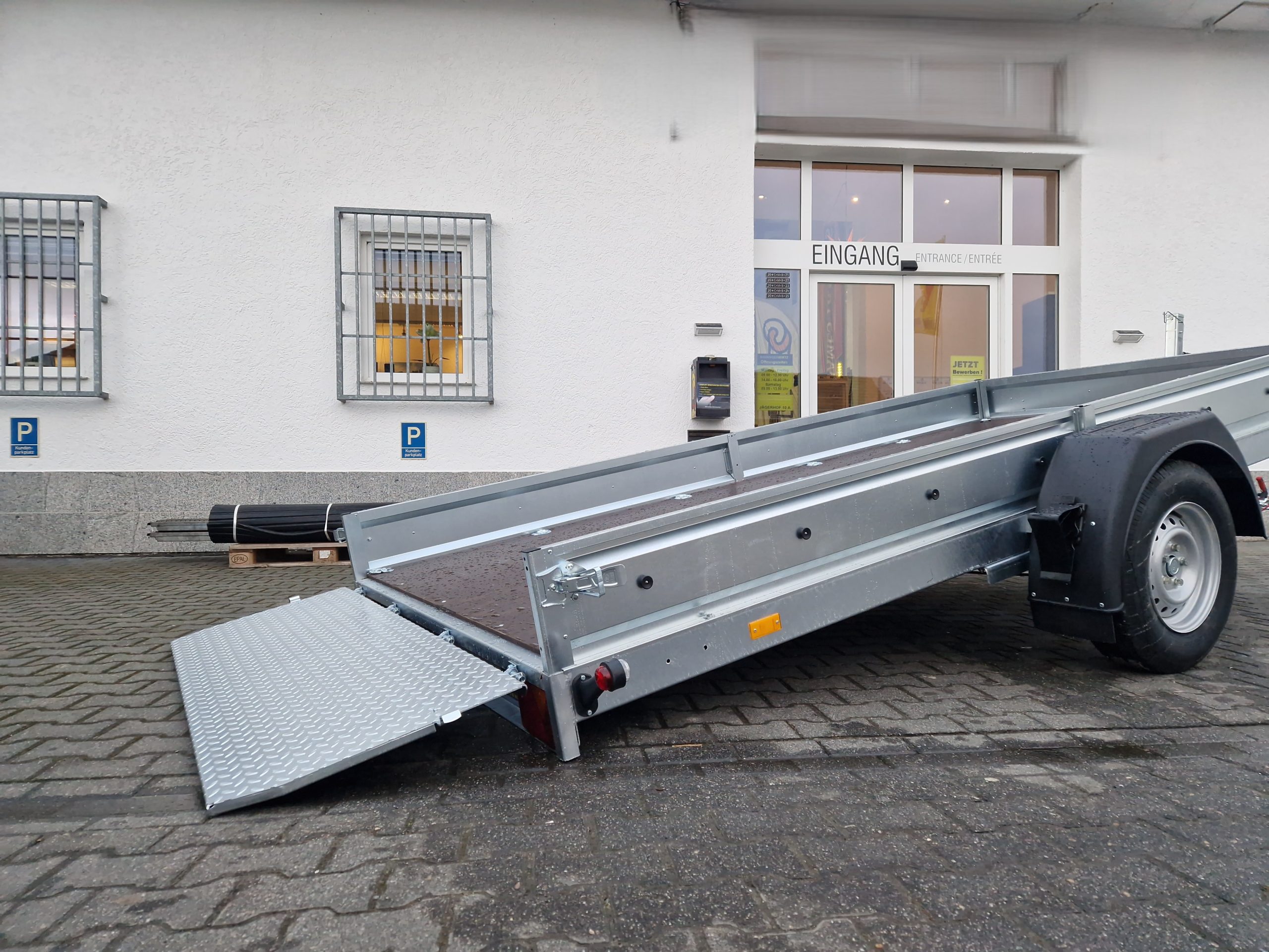 Kleinfahrzeug Universal Transporter Multi XL easyload UNI N18-380m18 (L) 1800kg Modell 2025