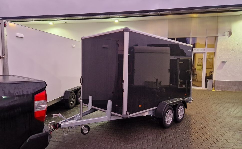 Variant 2517 C4 Edition black 346x168x188cm Alufelgen 2500kg 100 km/H